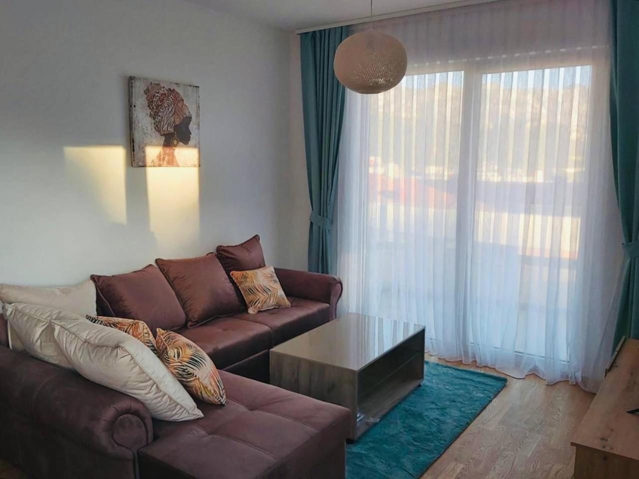 Wow Apartman Becici Luaran gambar