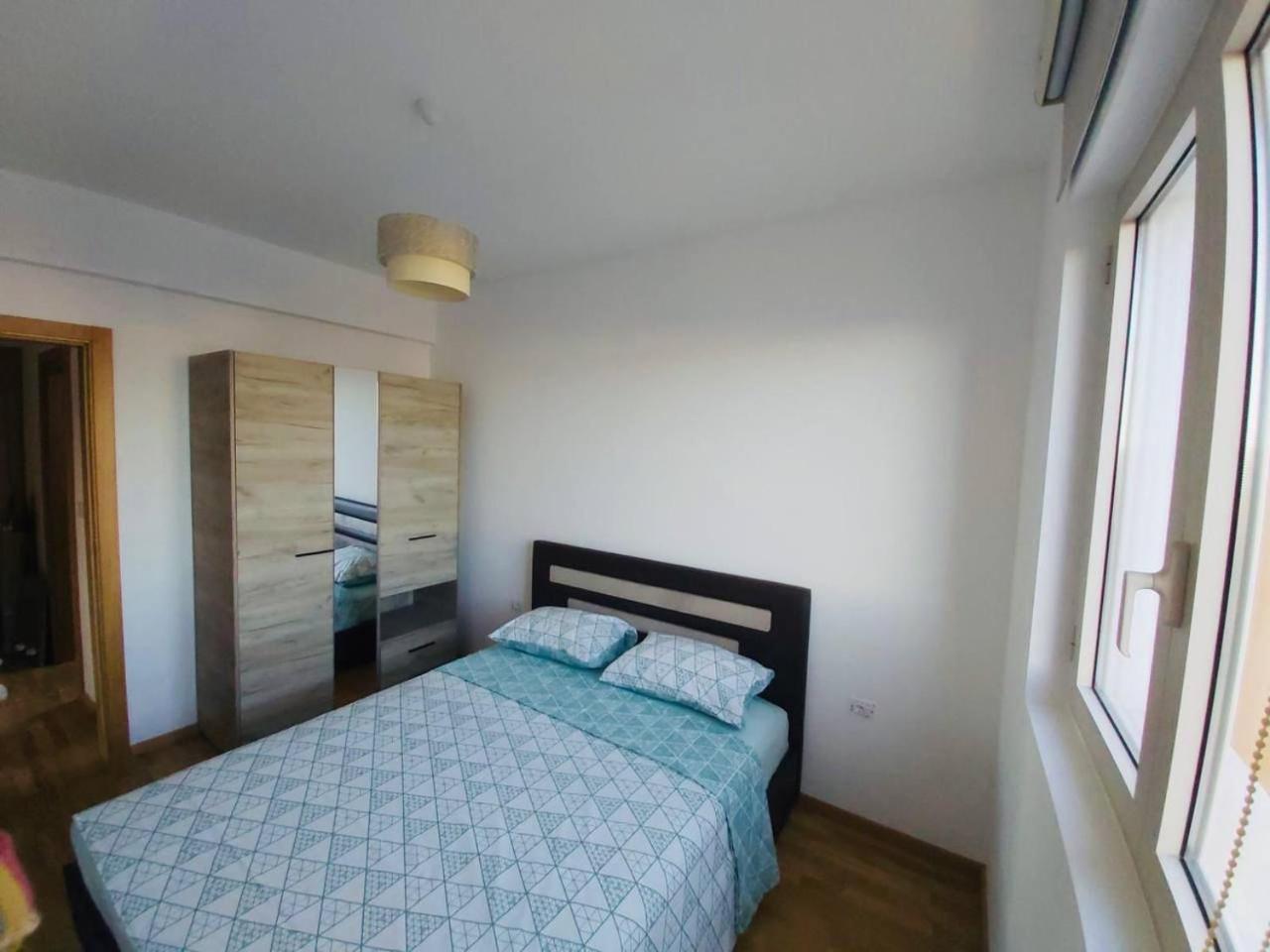 Wow Apartman Becici Luaran gambar