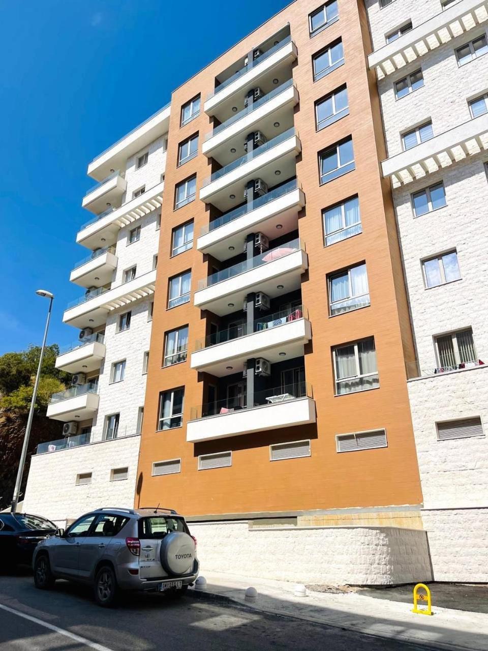 Wow Apartman Becici Luaran gambar